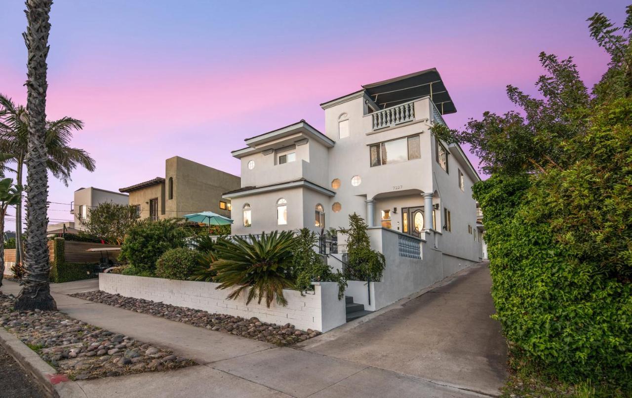 Coastal-Inspired Home Near Beach & Village San Diego Exterior photo